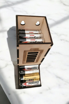 Preview: Batteriespender für AA & AAA Batterien